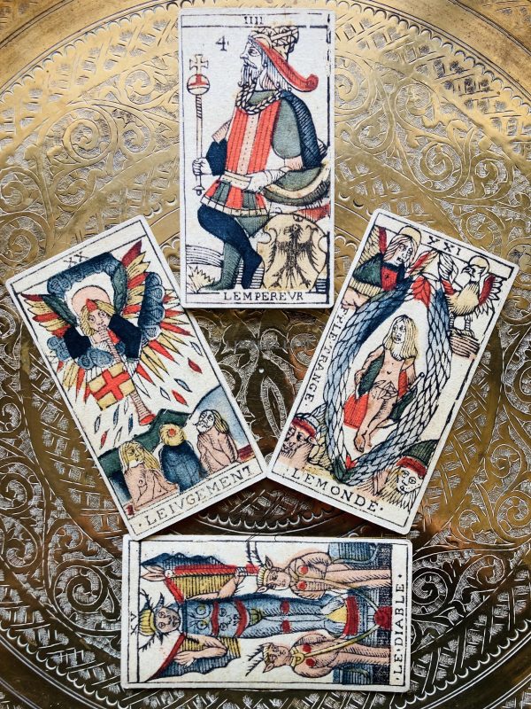 LisaLelli-Tarot-Reading-wm